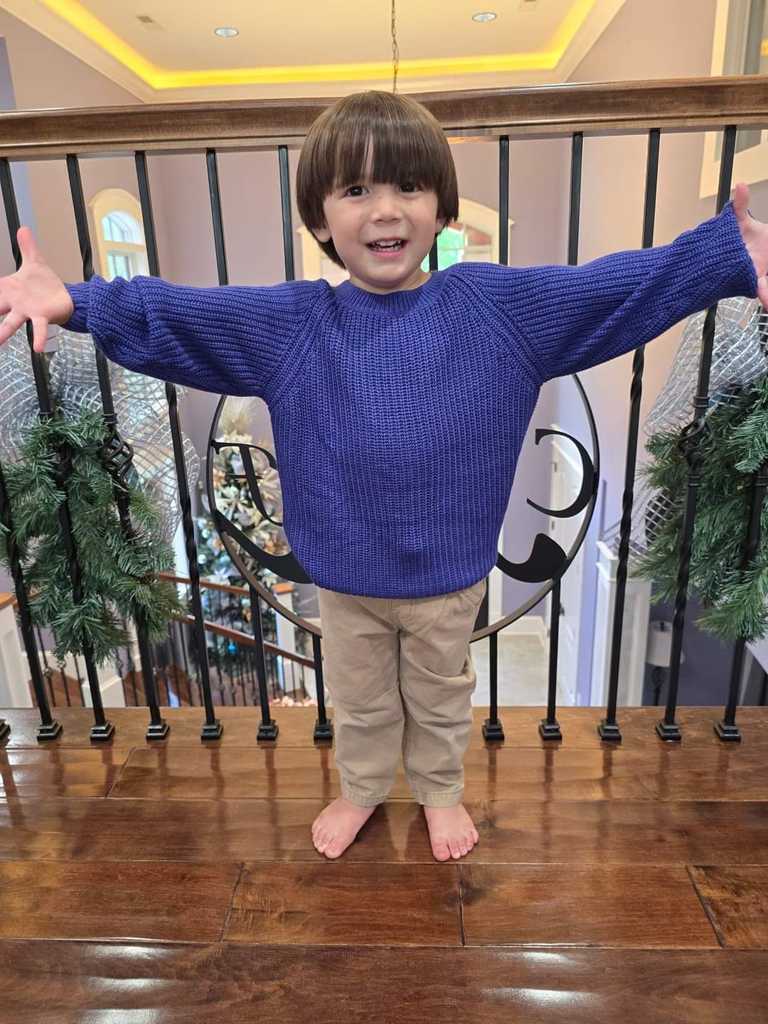 Cozy Lightweight Kids Sweater (Blue)