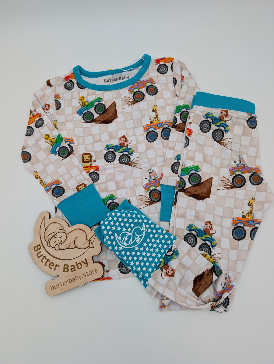 Rumble in the Jungle Long Sleeve with pants 2pc Set